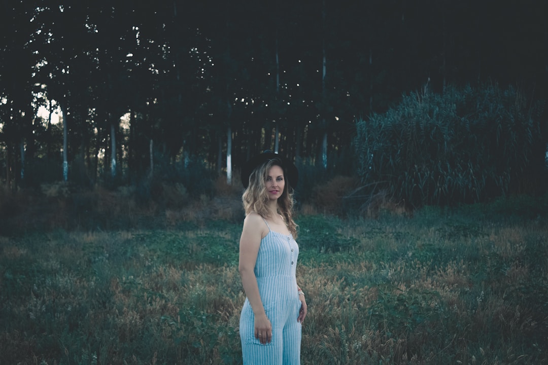 Effortless Elegance: How To Rock a Jumpsuit 2 img